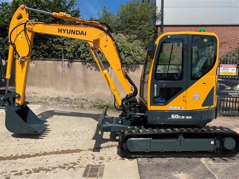 hire a mini digger manchester|small excavator hire near me.